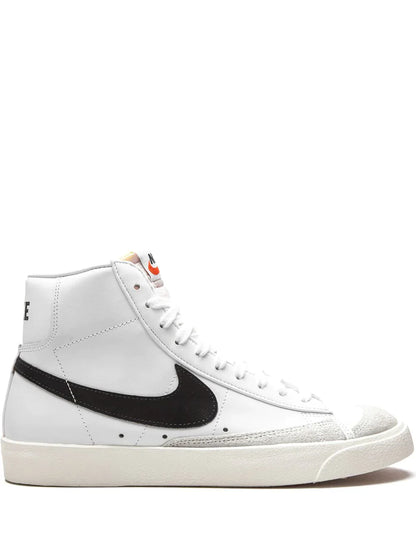 Nike Blazer Mid 77 vintage white black