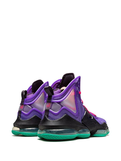 Lebron 19 Cave Purple