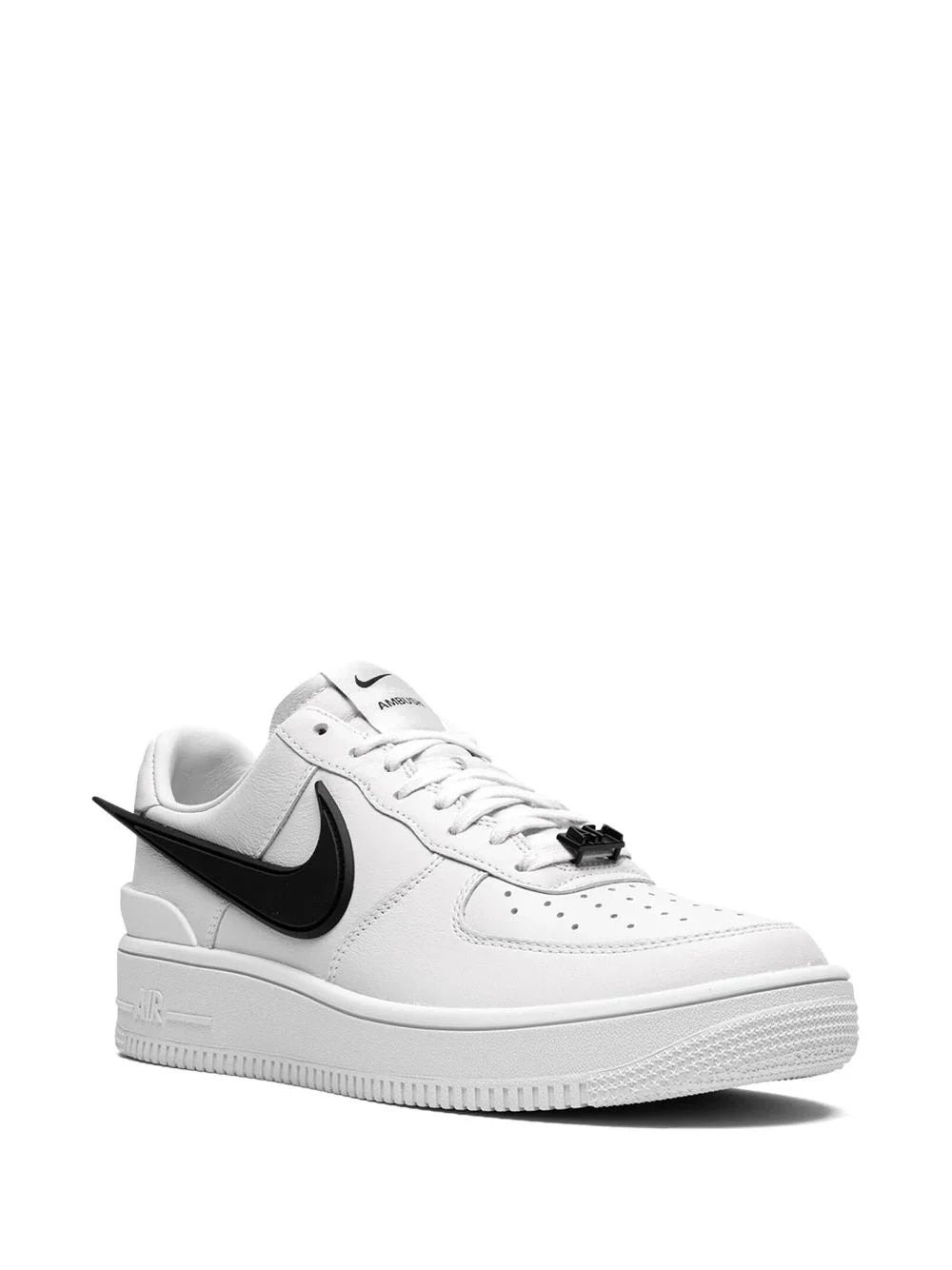 nikee airforce 1 x ambush whitE