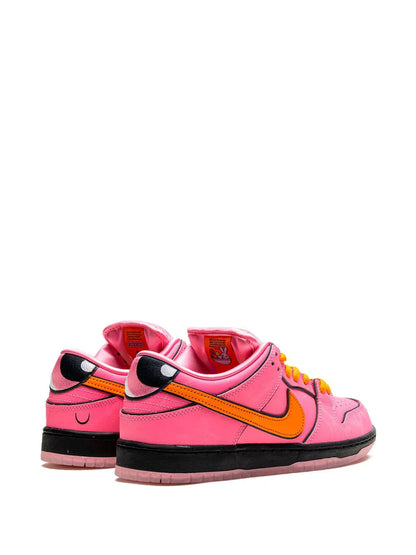 NIKE SB DUNK LOW POWERPUFF PINK