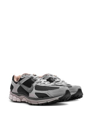 Nikee_zoom_vomero_5_dark_smoke_grey_vachetta