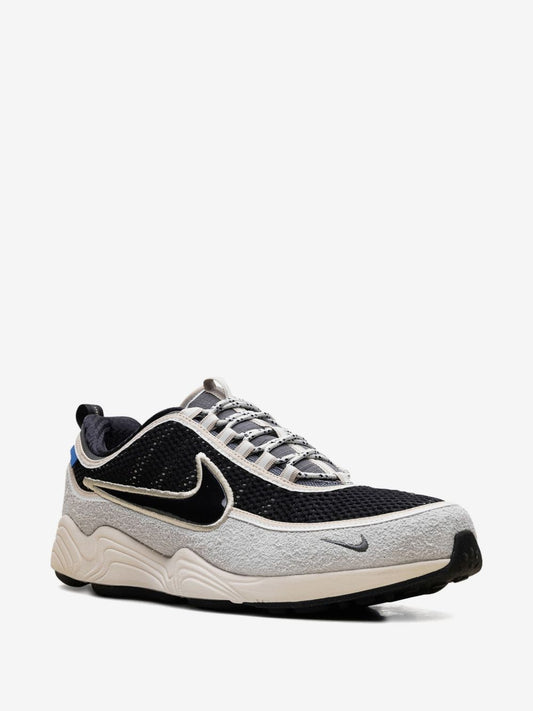 Nikee Air Zoom Spiridon x Undefeated Phantom