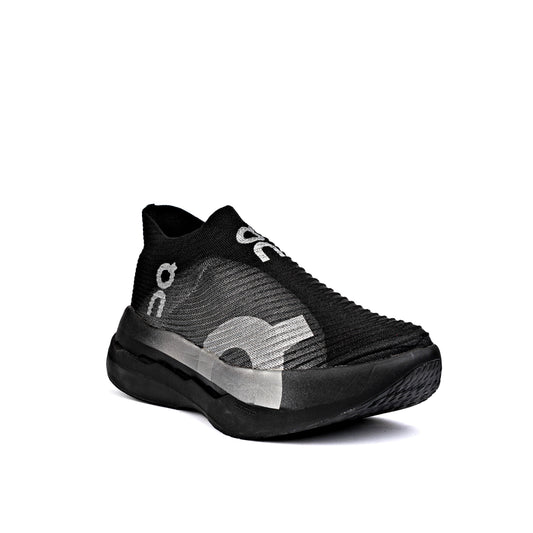 On CloudBoom Strike LS BlackSilvery 527