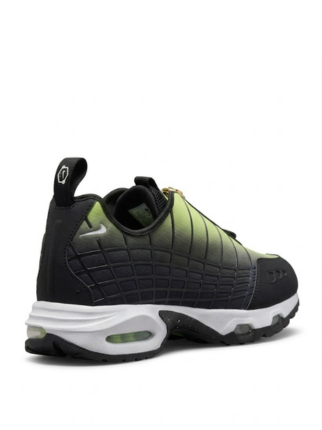 Nikee_airmax_sanders - 3