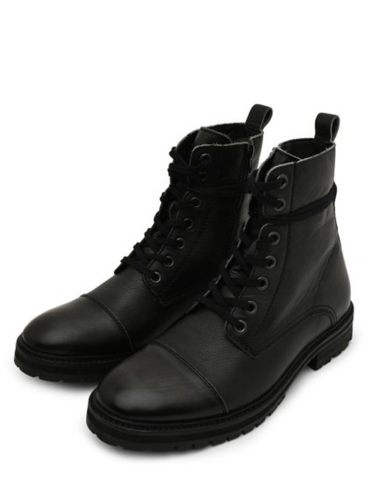 Zaraa Long Chain Leather Boots Black