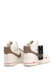Nik e airForce 1 High Beige Brown