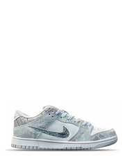 Nikee Sb Dunk Year Of The Dragon Steam Puppet WITH ORIGINAL BOX