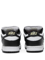 Nike SB Dunk Low Supreme Black