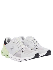 On CloudFlyer 4 "Grey"