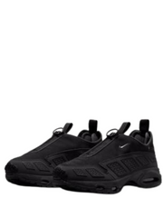 Nikee AirMax SNDR GORE TEX Black and Dark Smoke Grey
