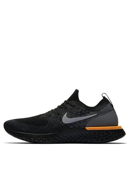 Nikee Epic react Black