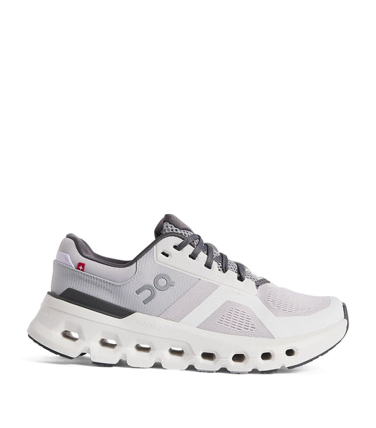 on cloud Cloudrunner 2 White-Frost
