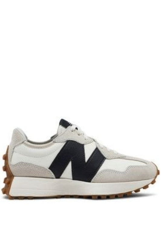 New balancee 327 moonbeam black gum