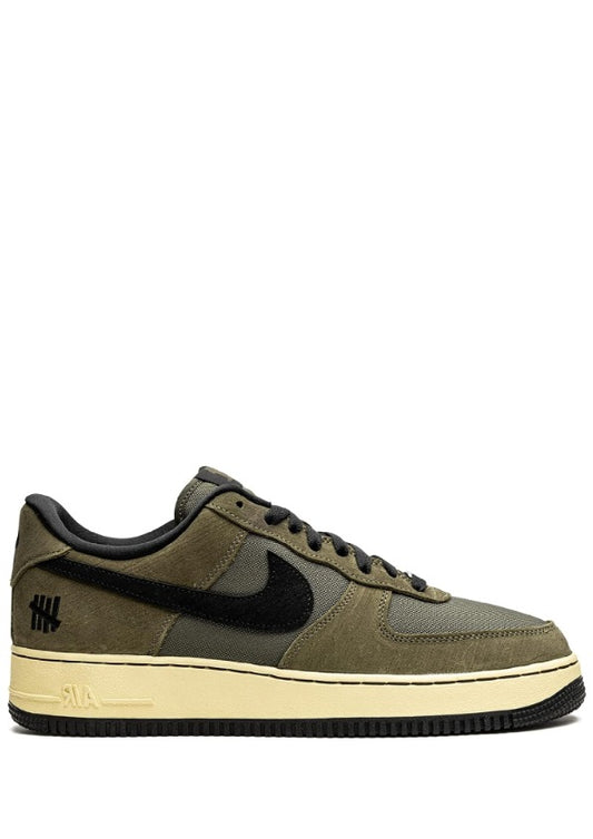 NIKEE AIRFORCE 1 UNDEFEATED BALLISTIC