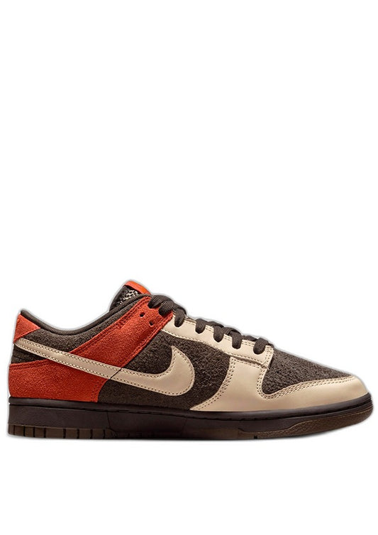 Nikkee Dunk Low Red Panda Brown Suede