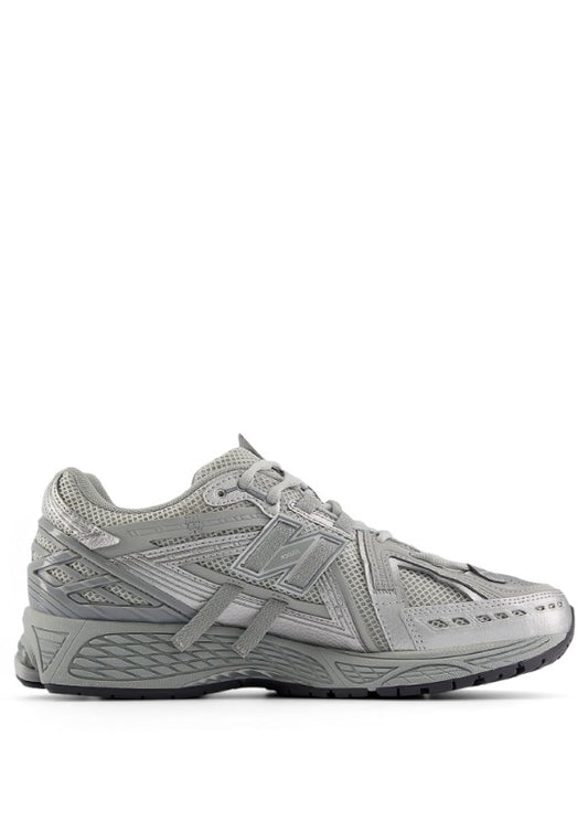 Neww balancee 1906A concrete silver 604
