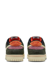 Nikee Sb dunk se low gone fishing