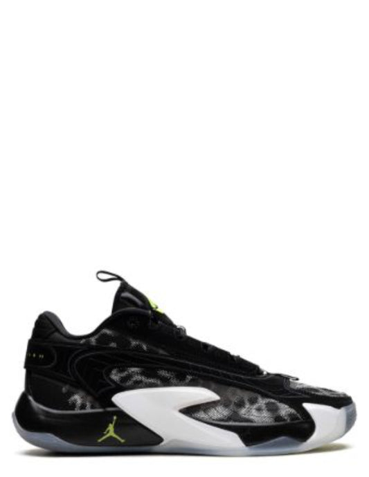 NIK.E JORDAN 2 LUKA BLACK VOLT GS
