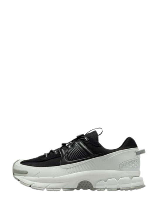 _Nike_Zoom Vomero Roam_5_Black_Light_Silver