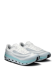 on cloudflow 5 x AD Hail white