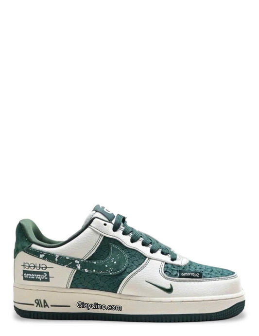 NIKEE AIRFORCE 1 X GUCCii x SUPREMEE