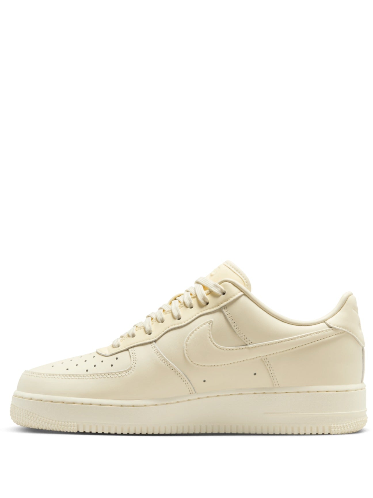 NIKE air force 1 07 fresh coconut milk Secondary image