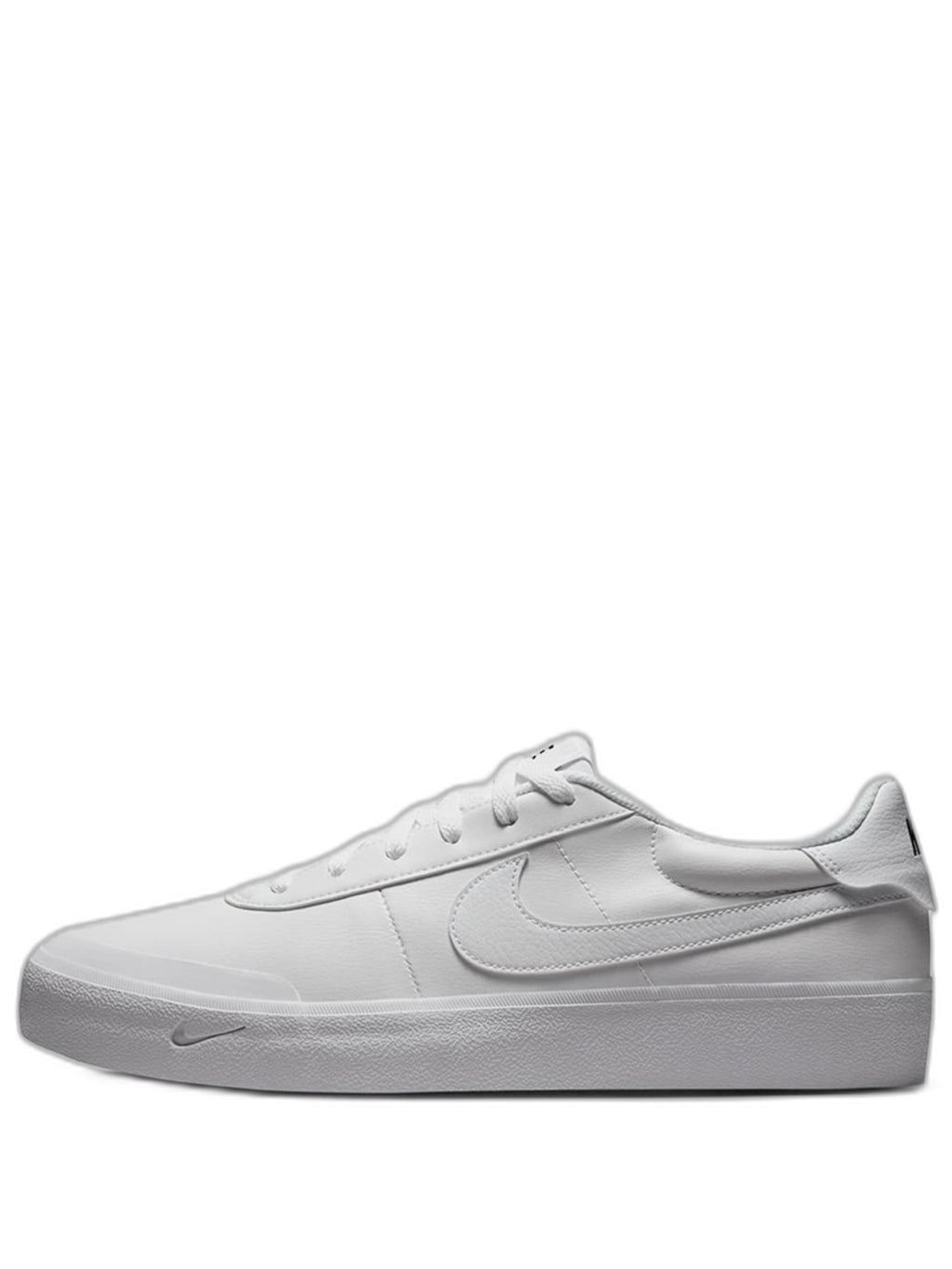 NIKEE court shot triple white
