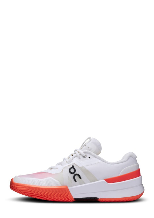 On Cloud Running The Roger Pro 2 White Flame