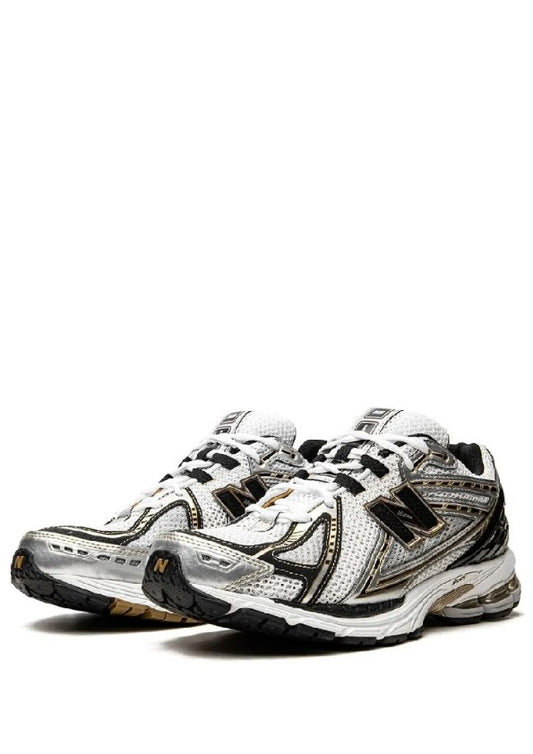 New Balancee 1906R Metallic Gold