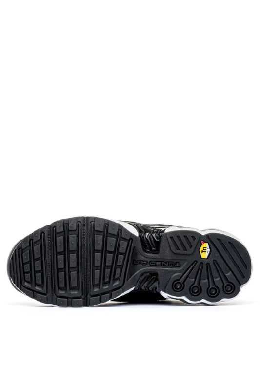 NIKkEE AIRMAX PLUS 3 TN BLACK WHITE