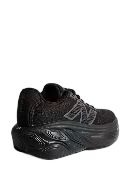 New Balancee Fresh Foam x More Evoz V5 Triple Black 6023