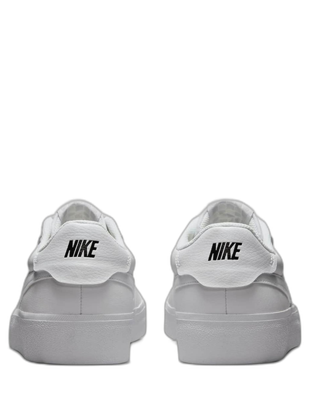 NIKEE court shot triple white