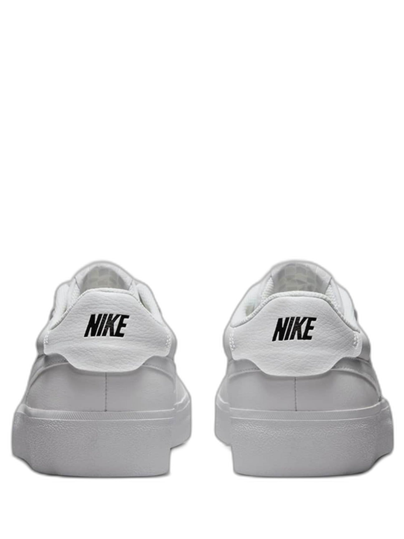 NIKEE court shot triple white