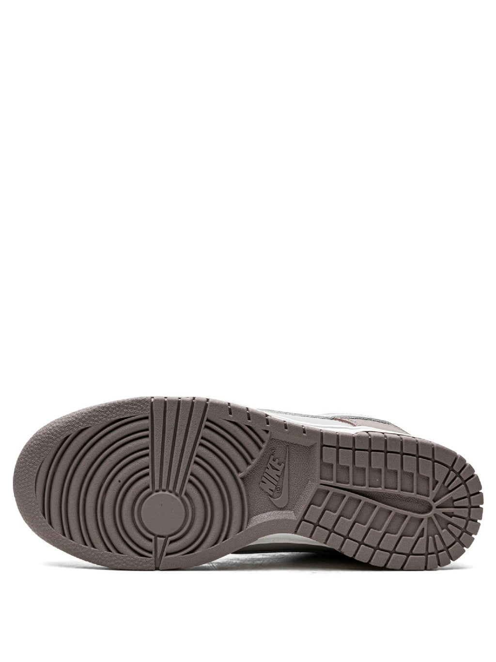 Nikee sb dunk low bone beige