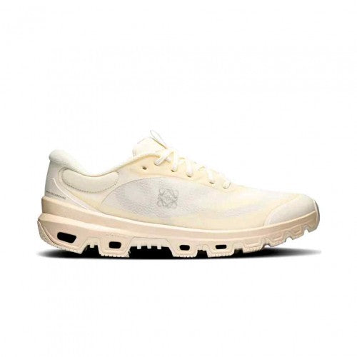On Running x Loewe Cloudventure 2 Eggshell