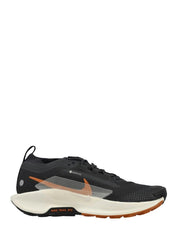 Nikee Pegasus Trail 5 GTX Off Noir Black Monarch Pale Ivory